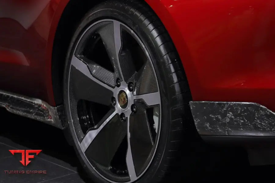 PORSCHE TAYCAN CARBON BODY KIT