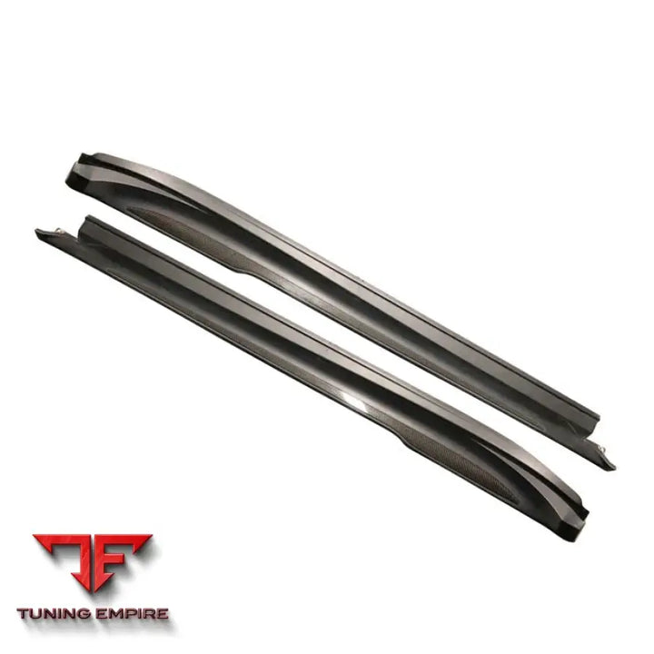 PORSCHE TAYCAN GTS TURBO S 9J1 CARBON FIBER SIDE SKIRTS