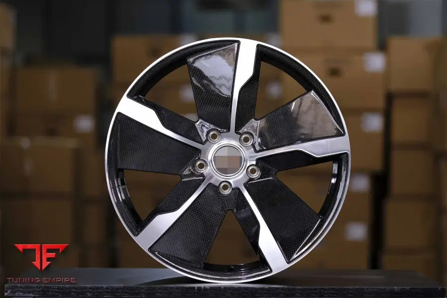 PORSCHE TAYCAN J1 TURBO WHEELS