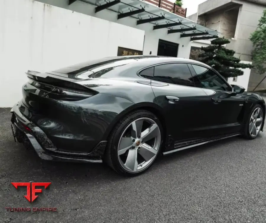 PORSCHE TAYCAN SEDAN 9J1 CARBON REAR BUMPER DIFFUSER 2019-2024Y