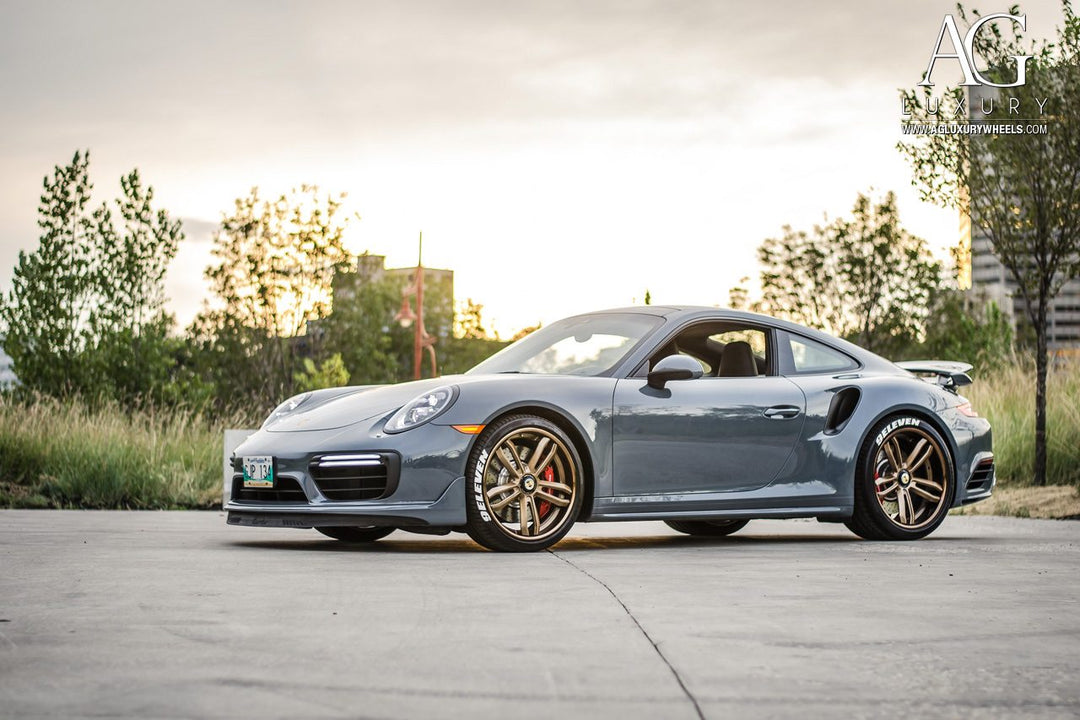 Porsche Turbo on custom forged wheels