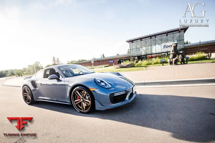 Porsche Turbo on custom forged wheels