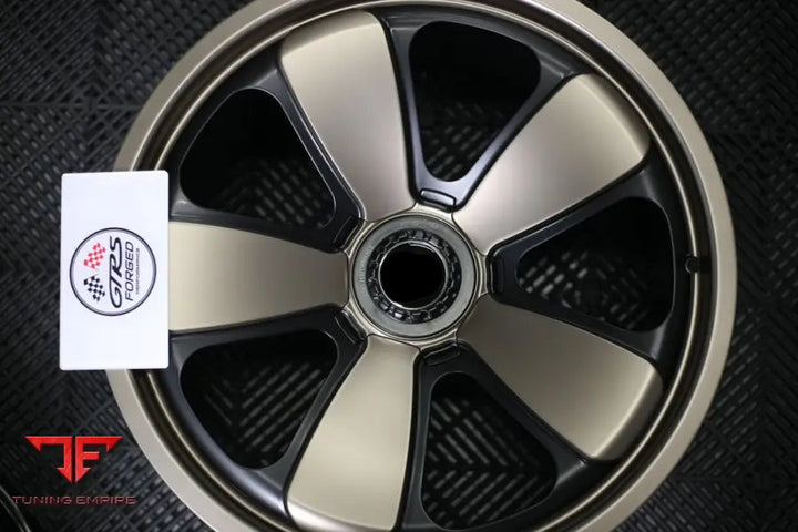 PORSCHE WHEEL GT-RS 54