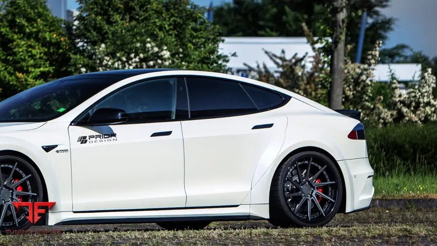 PRIOR DESIGN TESLA MODEL S 2016 + WIDEBODY