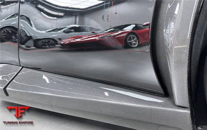 PUROSANGUE FUV TYPE F175 OEM STYLE DRY CARBON FIBER SIDE SKIRTS BSD