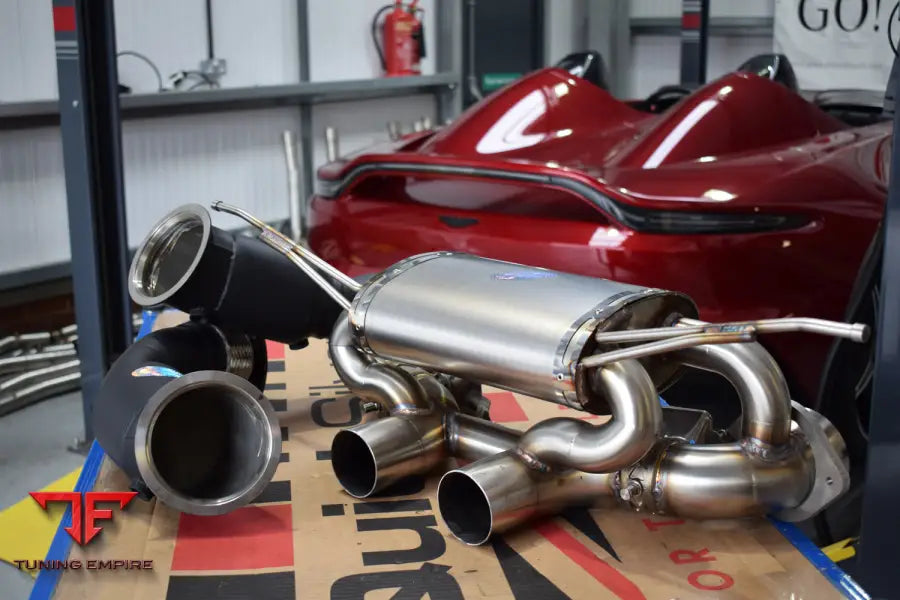 QUICKSILVER ASTON MARTIN V12 SPEEDSTER - TITAN SPORT EXHAUST WITH SOUND ARCHITECT™ (2021 ON)