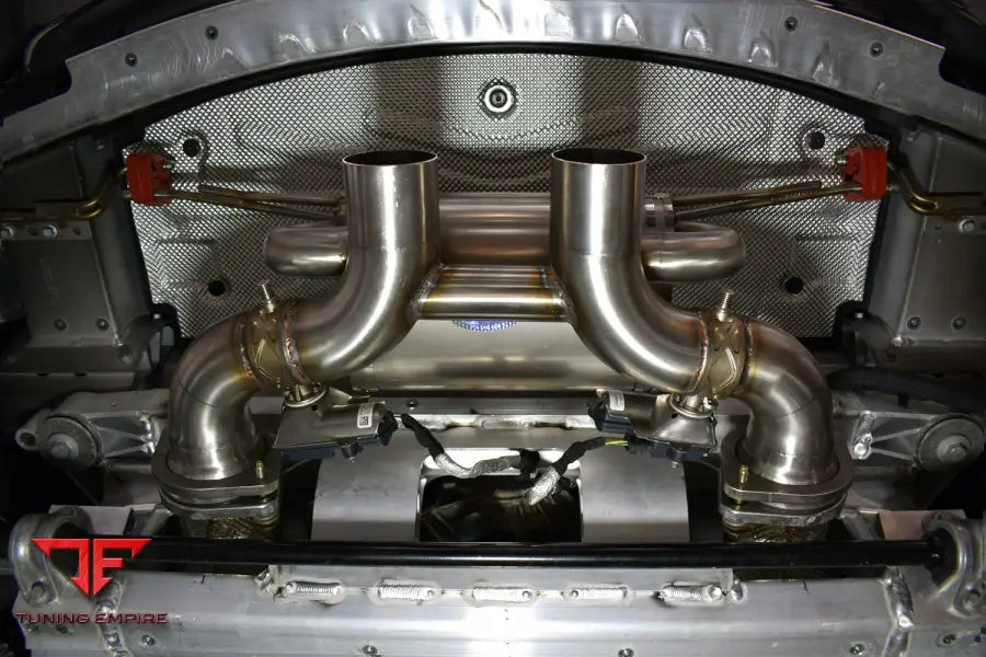 QUICKSILVER ASTON MARTIN V12 VANTAGE - TITAN SPORT EXHAUST WITH SOUND ARCHITECT™ (2022 ON)