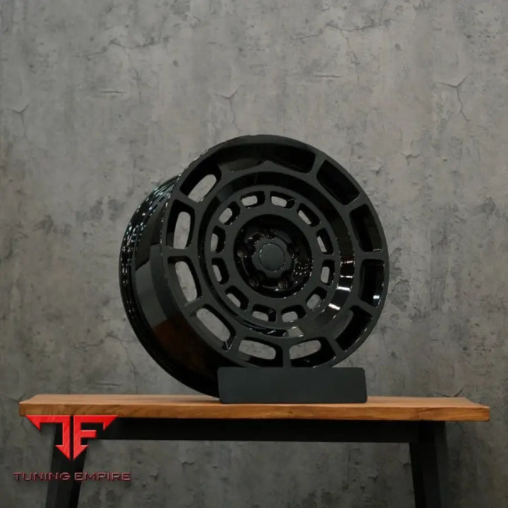 RANGE ROVER WHEEL DEFENDER L663 2025