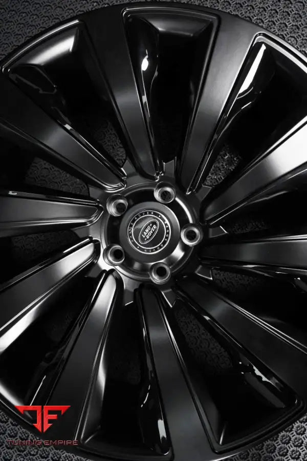 RANGE ROVER FORGED WHEEL SET GLOSS & MATT BLACK FINISH