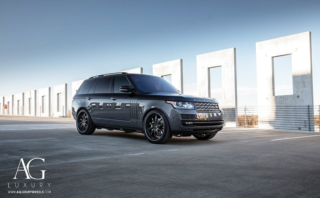 Range Rover HSE on custom forged wheels