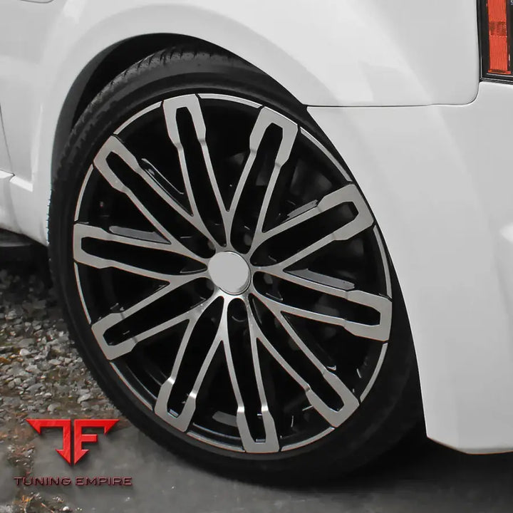 RANGE ROVER L405 BODY KIT FACELIFT 2018–2022Y