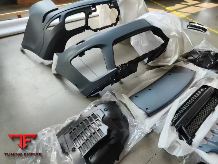 RANGE ROVER SPORT 13-17y to 18-22y SVR STYLE BODY KIT