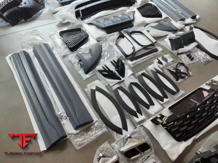 RANGE ROVER SPORT 13-17y to 18-22y SVR STYLE BODY KIT