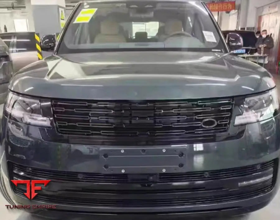 RANGE ROVER VOGUE BODY KIT 2023 YEAR