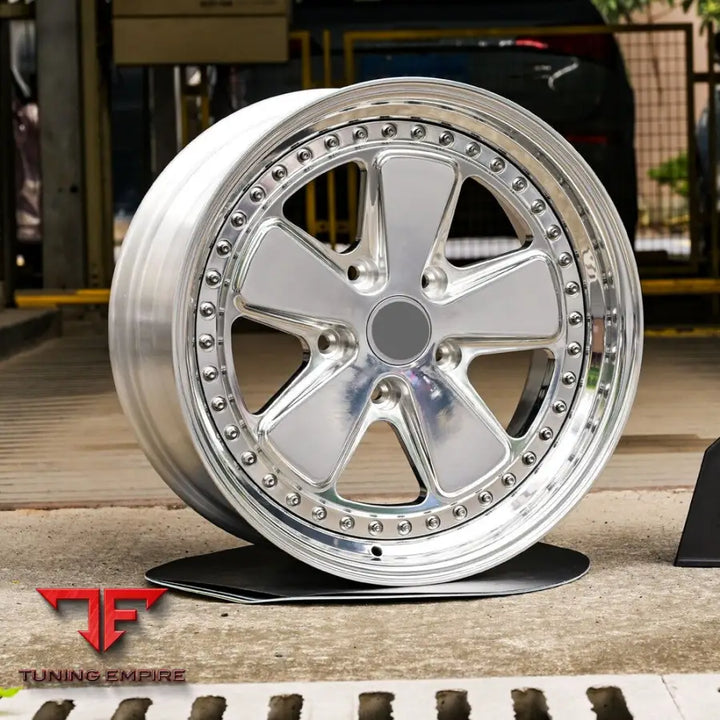RAZOR FORGED RZR 1072