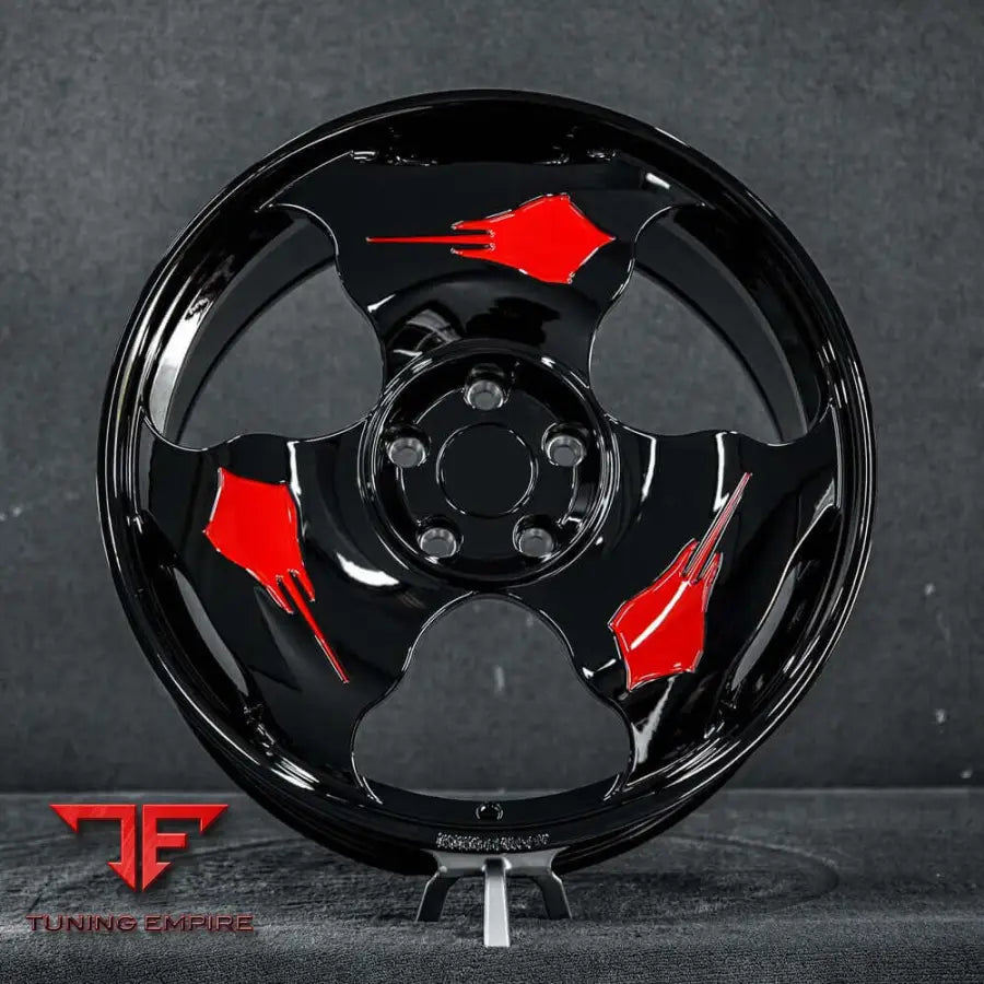 RAZOR FORGED RZR 715