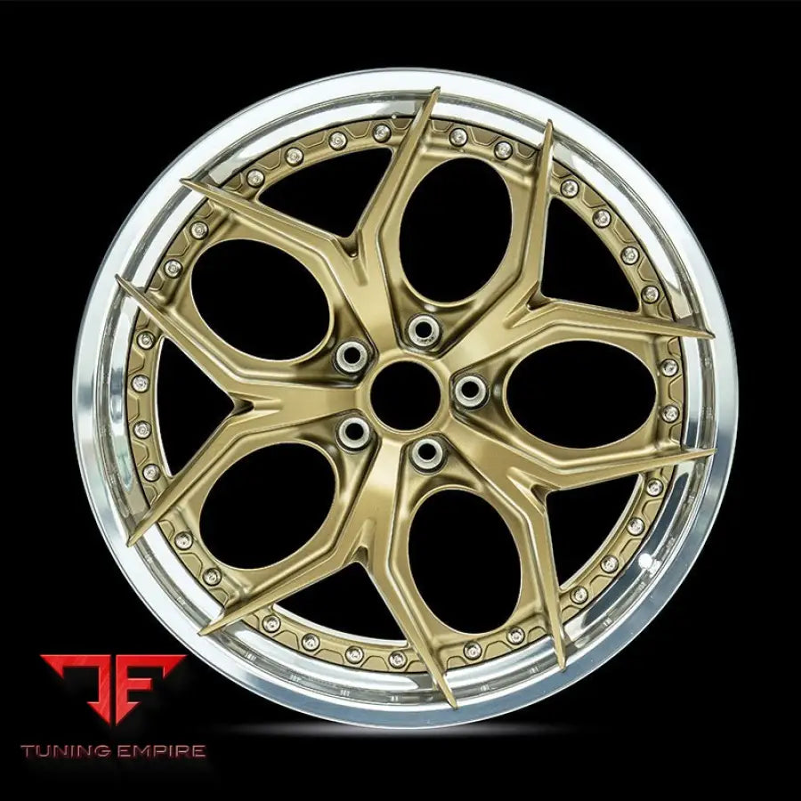 RAZOR RZ 42 forged wheel