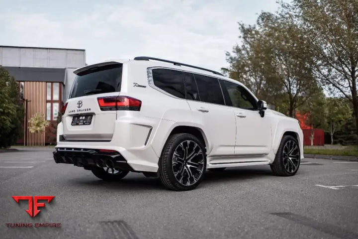 RENEGADE TOYOTA LAND CRUISER 300 BODY KIT