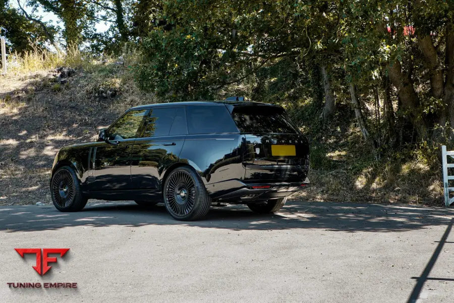 Revere London Range Rover Vogue programme