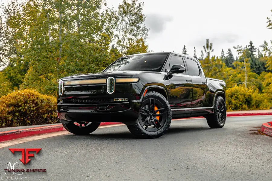 Rivian R1T on custom forged wheels