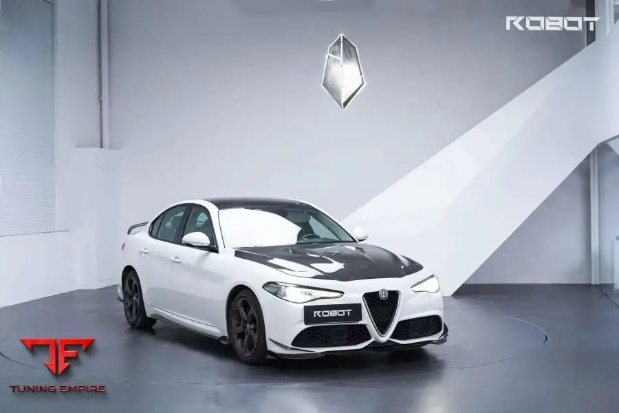 ROBOT Alfa Romeo Giulia Bonnet / Hood - Bonnets & Hoods