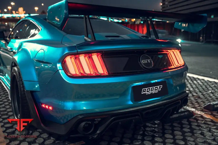 ROBOT Ford Mustang V3 Duck Tail + Boot Cover - Spoilers & Rear Wings