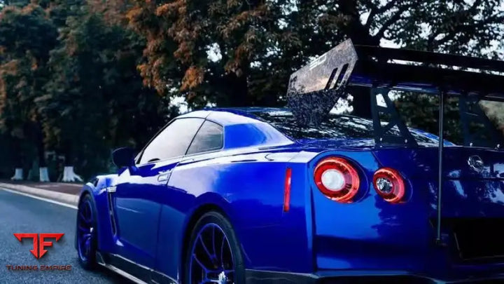 ROBOT Nissan GTR Body Kit R35 GT Wing - Full Body Kits