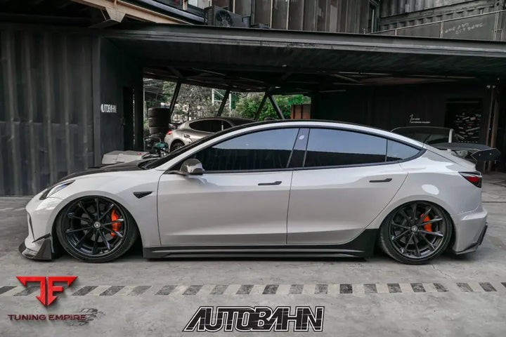 ROBOT Tesla Model 3 ’HACKER’ Side Skirts (2017–2023 pre-facelift) - Side Skirts