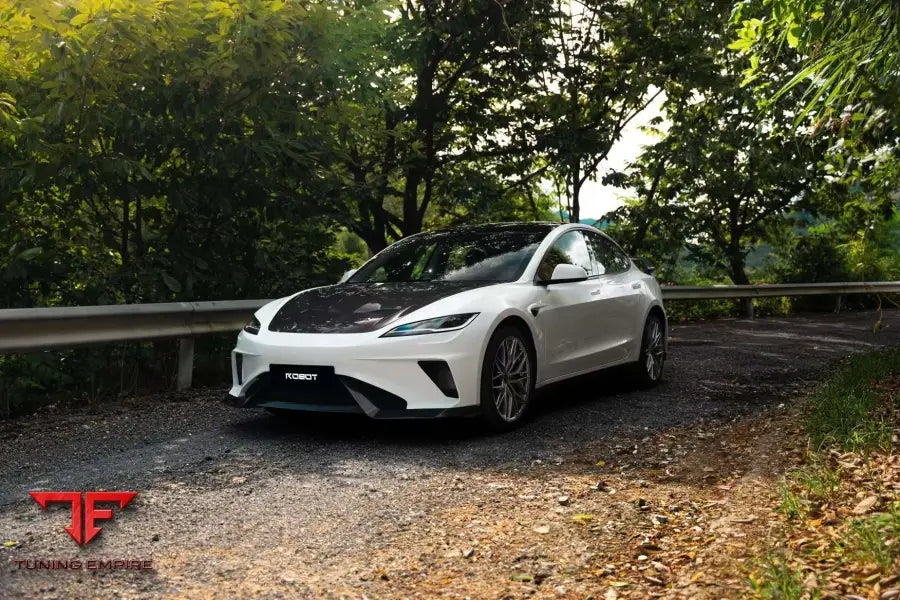 ROBOT Tesla Model 3 Highland ’HACKER’ Complete Body Kit - Full Body Kits