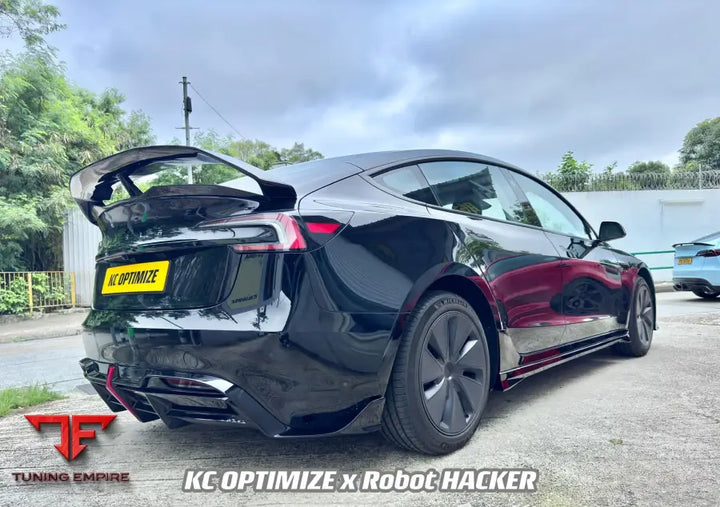 ROBOT Tesla Model 3 Highland ’HACKER’ Complete Body Kit Version 2 - Full Body Kits