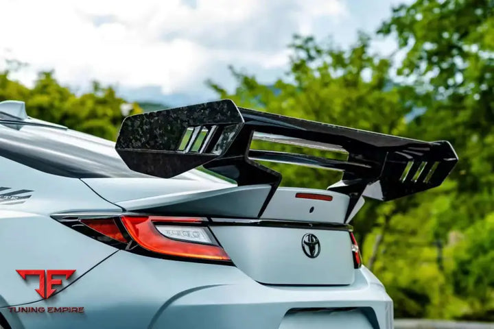 ROBOT Toyota GR86 ZN8 / BRZ ZD8 GT Wing (Carbon/FRP) - Spoilers & Rear Wings