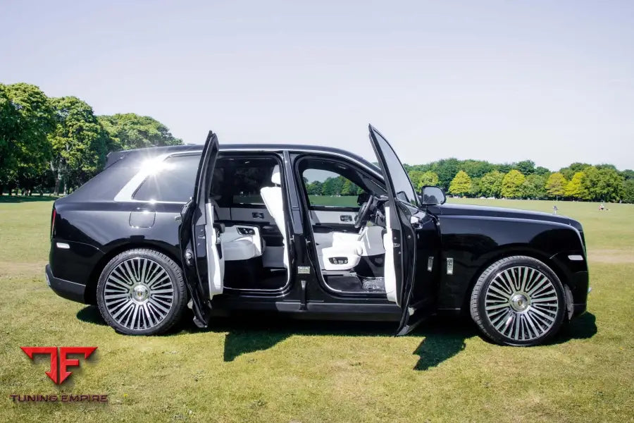 ROLLS-ROYCE CULLINAN BODY KIT