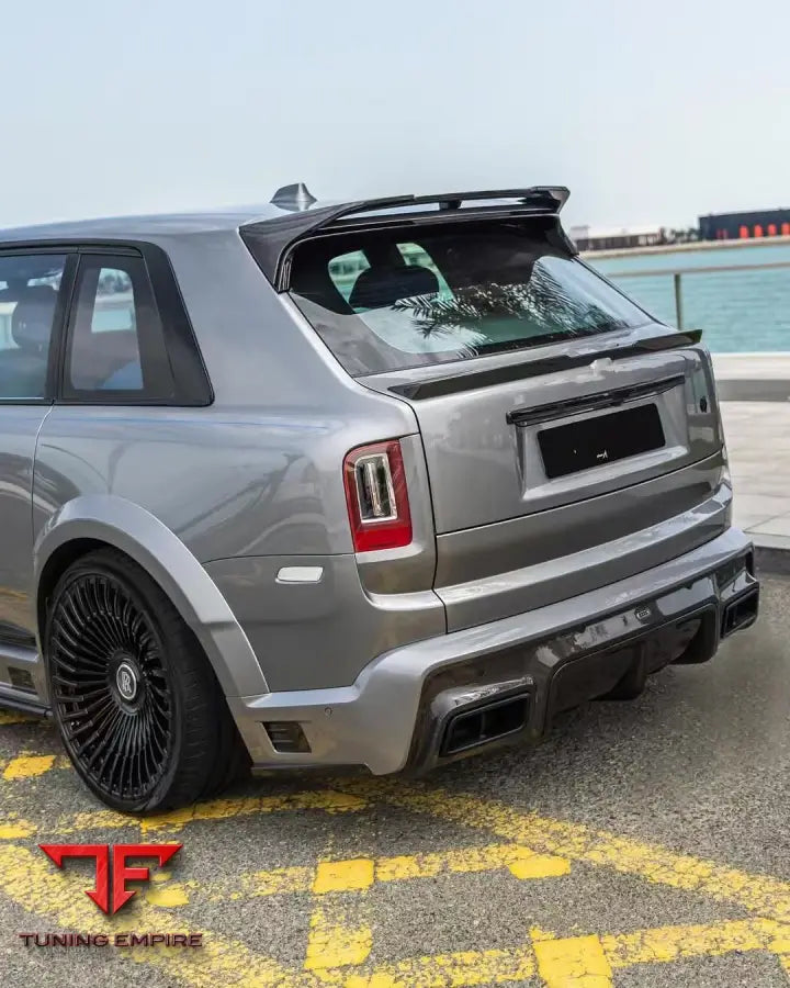 ROLLS-ROYCE CULLINAN CARBON FIBER BODY KIT