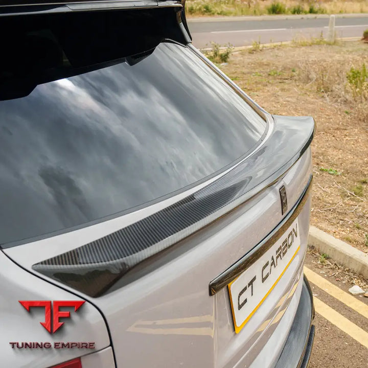 ROLLS ROYCE CULLINAN FULL CARBON FIBRE KIT - CT CARBON