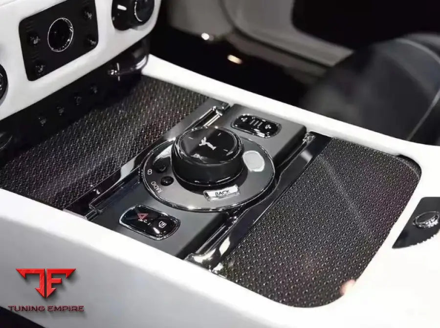 ROLLS-ROYCE GHOST CARBON FIBER INTERIOR TRIM CENTER PANEL