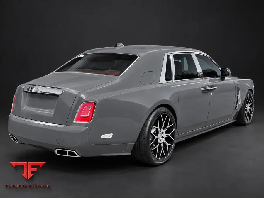 ROLLS ROYCE PHANTOM PART CARBON BODY KIT - Body Kit