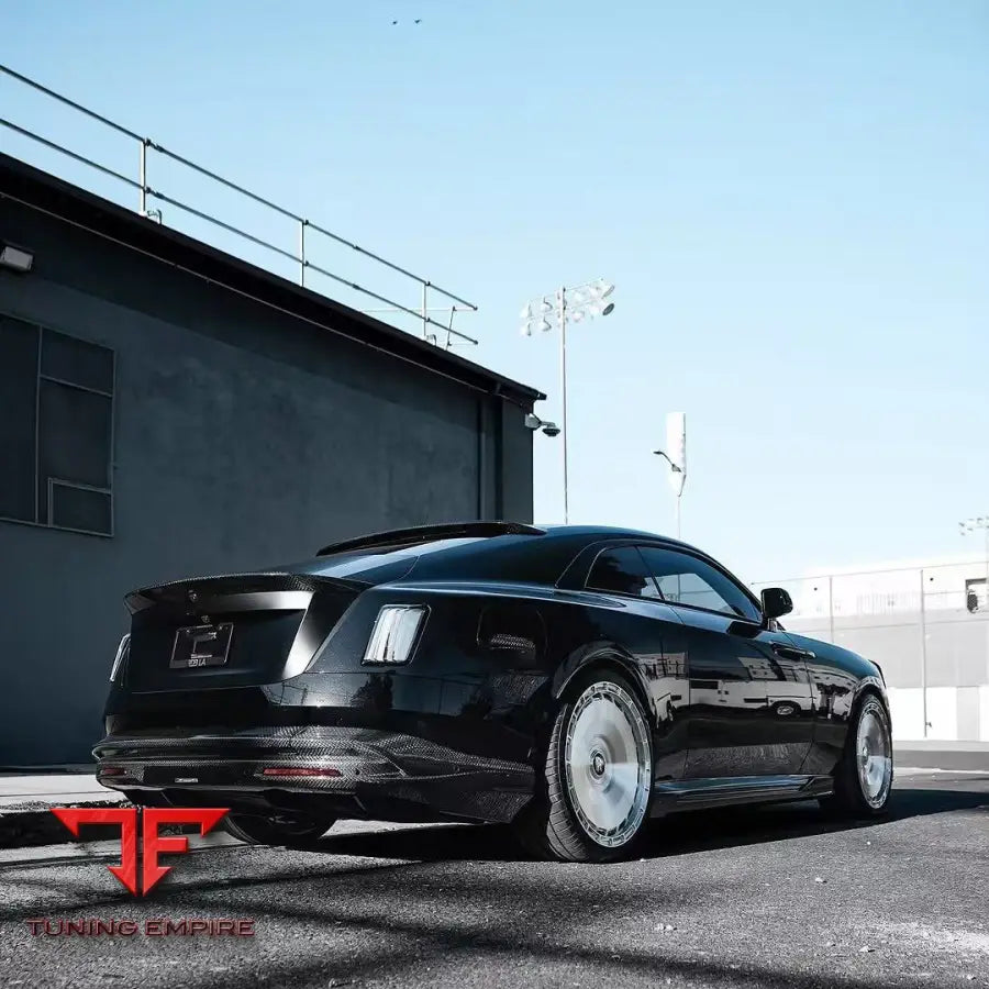ROLLS-ROYCE SPECTRE CARBON FIBER PARTS
