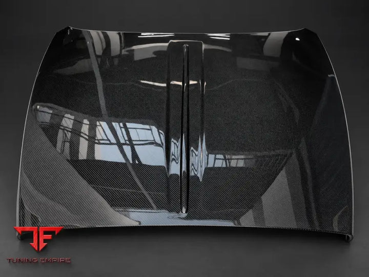 ROLLS-ROYCE WRAITH DRY CARBON FIBER BODY KIT