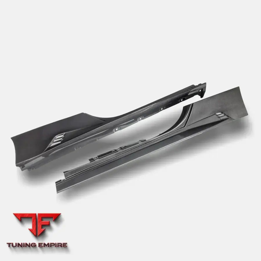 RYFT FERRARI SF90 CARBON PARTS