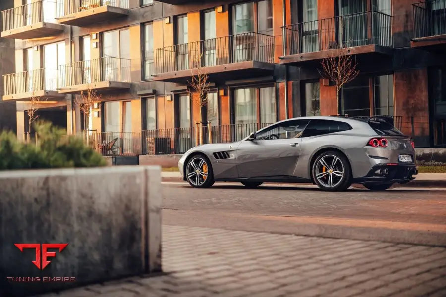 SIDE SKIRTS SET FOR FERRARI GTC4LUSSO - Price on request - Body Kit