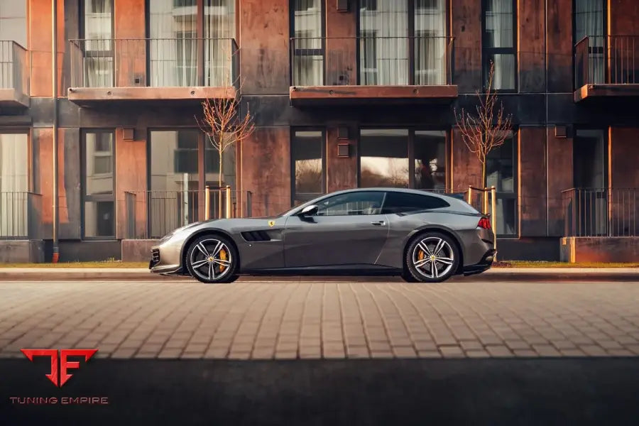 SIDE SKIRTS SET FOR FERRARI GTC4LUSSO - Price on request - Body Kit