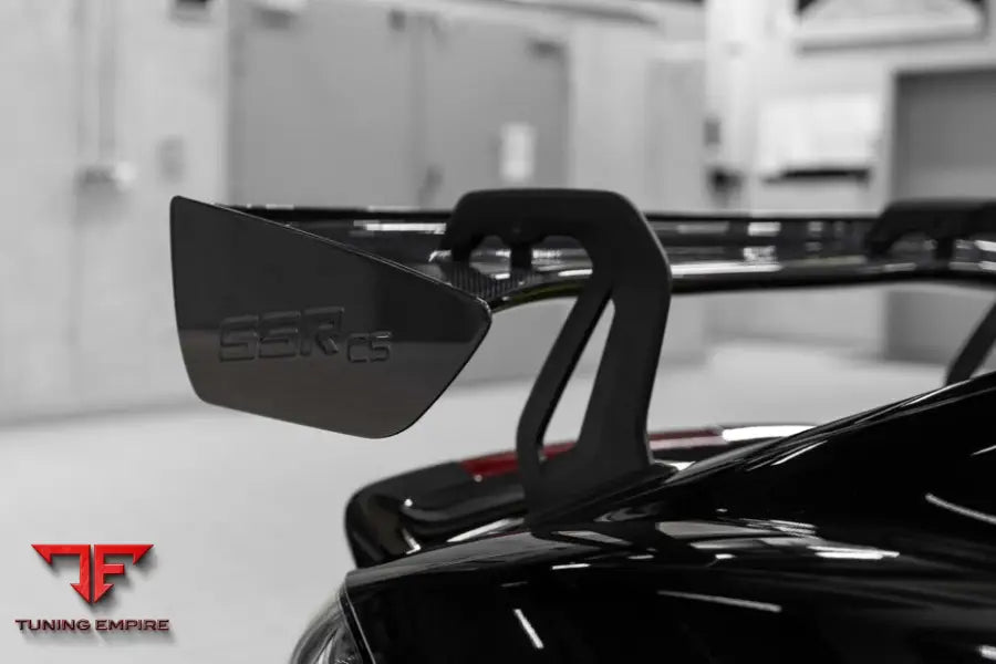SSR PERFORMANCE Full Carbon Bonnet with NACA Brake Cooling Porsche 718 Cayman GT4 RS