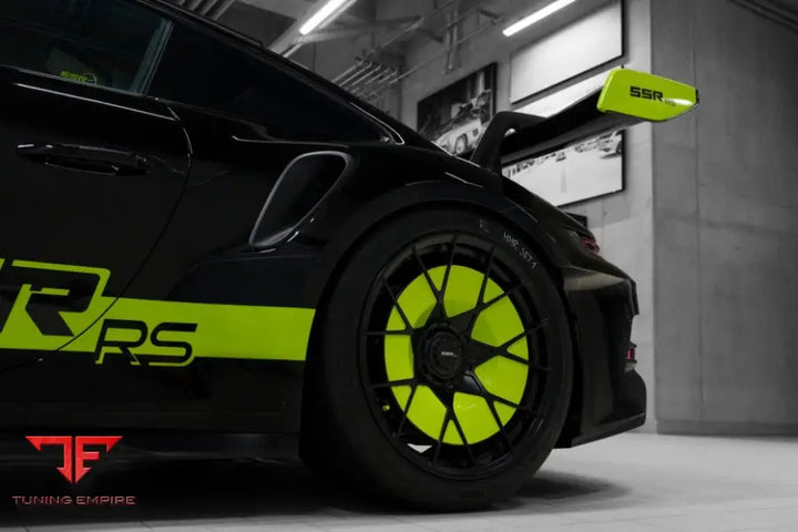 SSR PERFORMANCE Smooth Underbody Cover with Fin Extension Porsche 992 GT3 RS