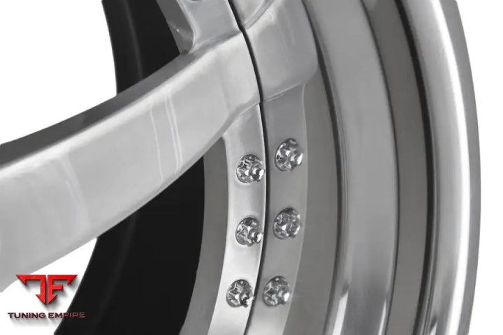 STRASSE S5 PERFORMANCE FORGED WHEELS