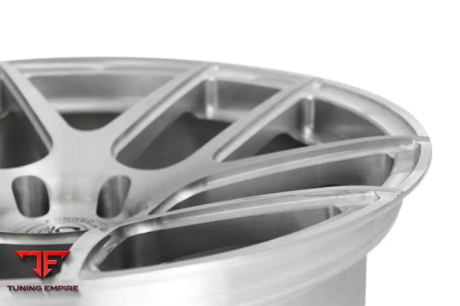 STRASSE SM5 DEEP CONCAVE FORGED WHEELS