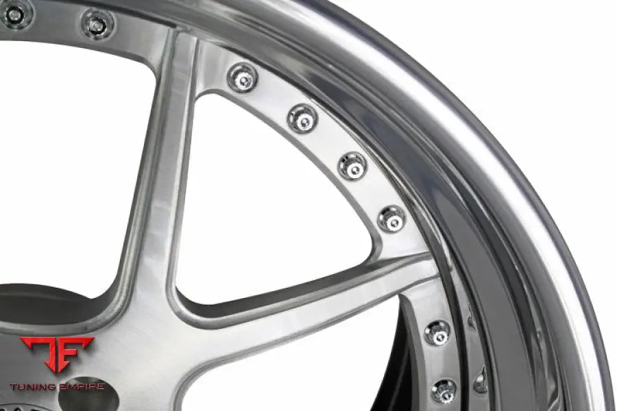 STRASSE SM5 PERFORMANCE FORGED WHEELS