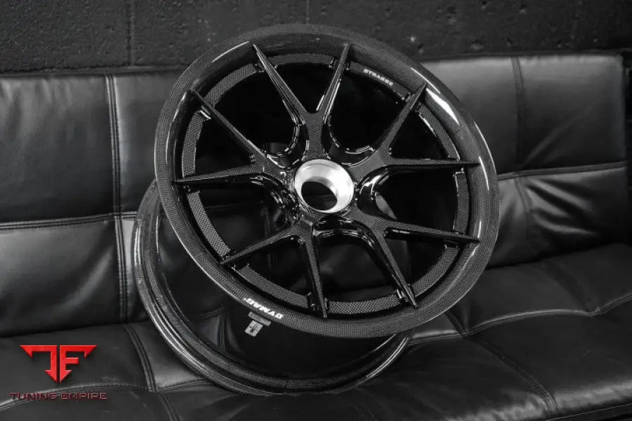 STRASSE SM5R CARBON