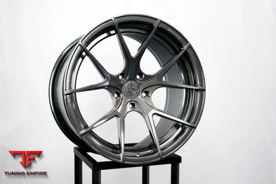 STRASSE SM5R DEEP CONCAVE FORGED WHEELS