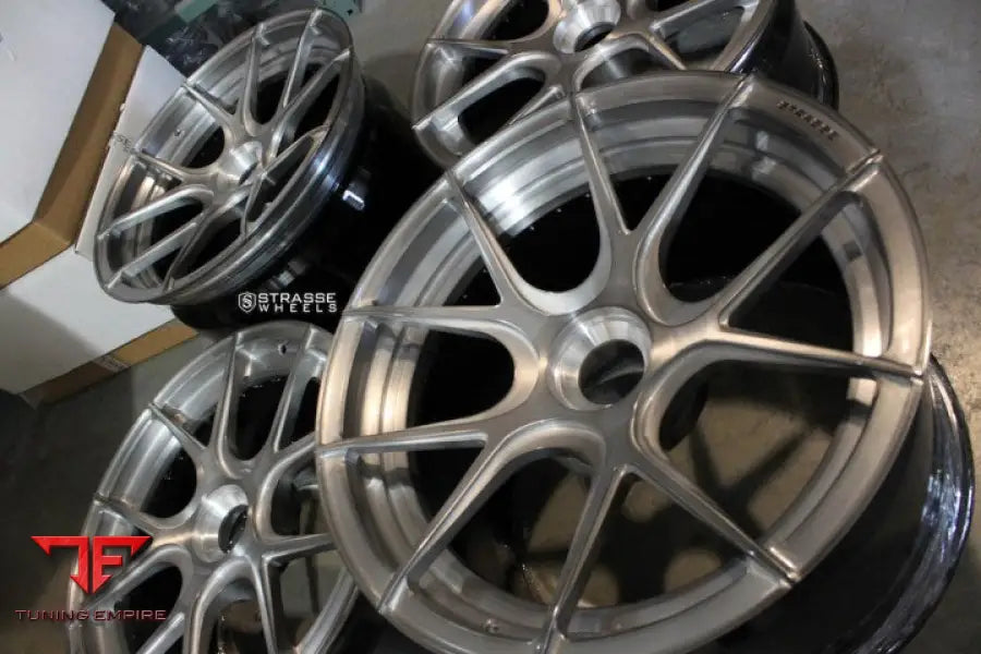STRASSE SM5R DEEP CONCAVE FORGED WHEELS
