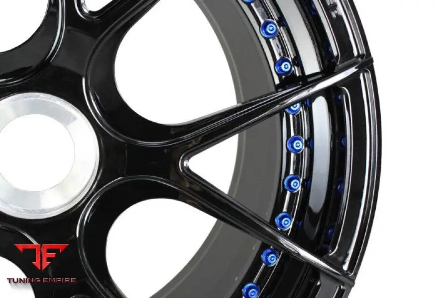 STRASSE SM5R DEEP CONCAVE FORGED WHEELS